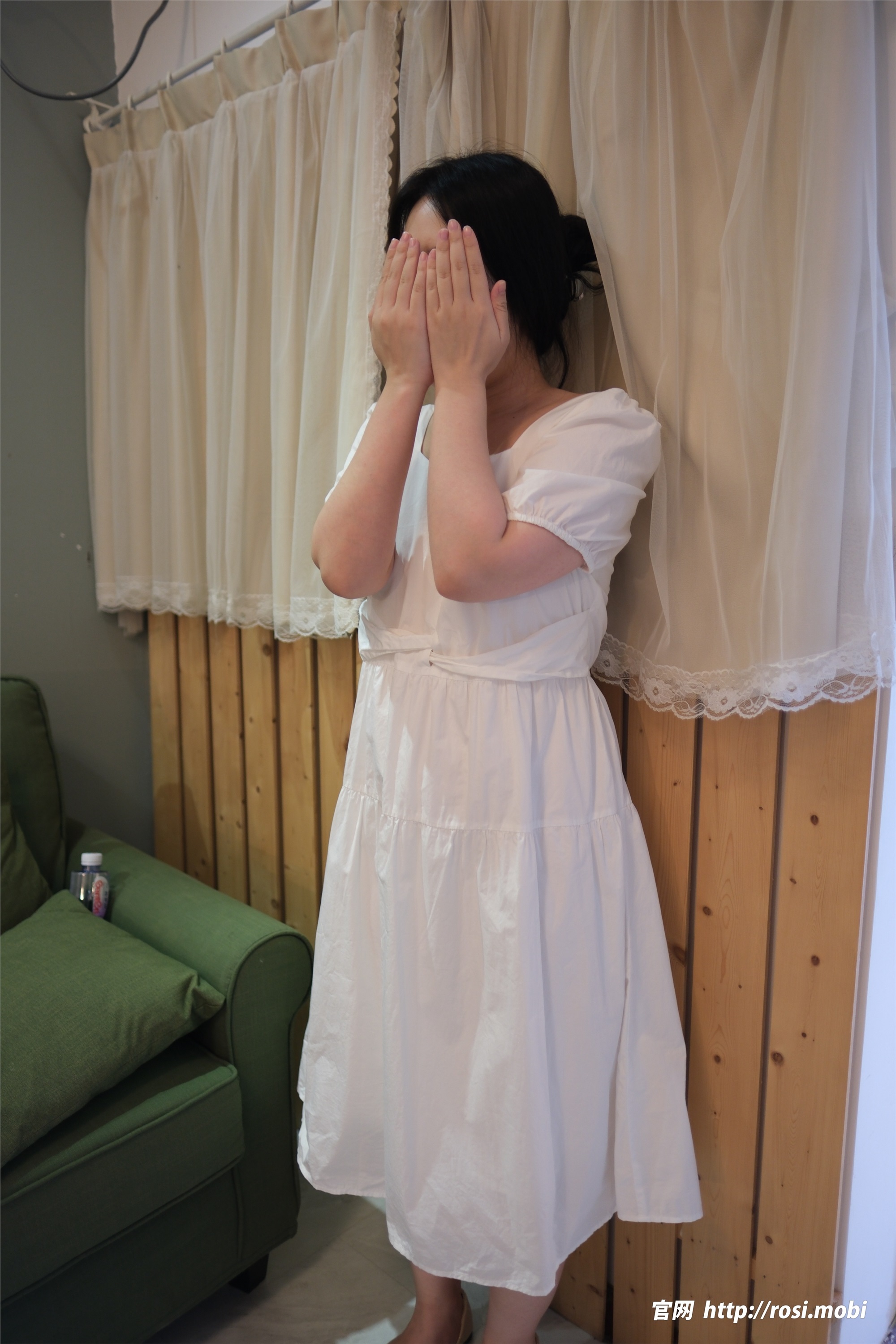 ROSI写真 2025.01.02 NO.4777